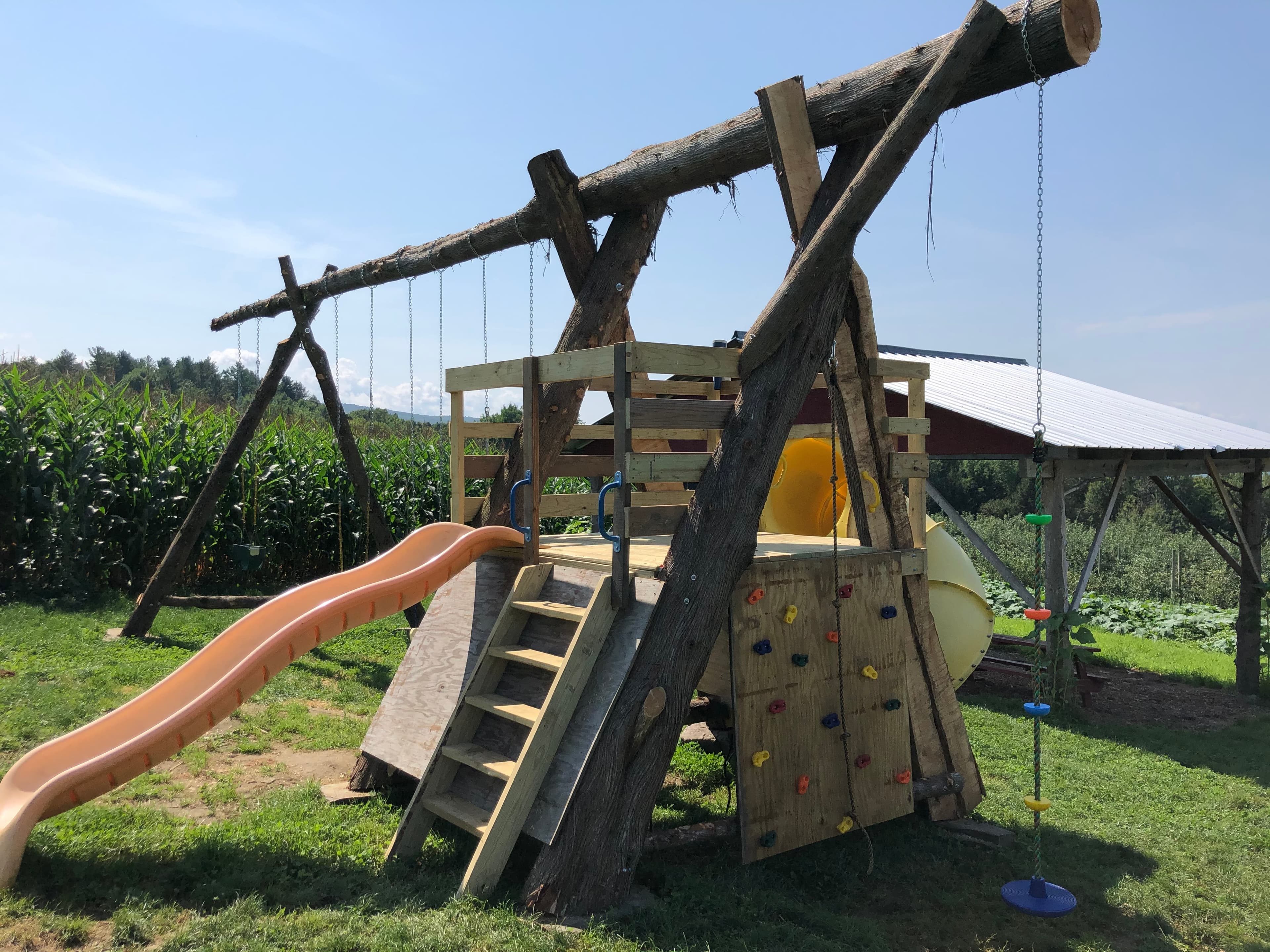 Burtt's Apple Orchard: apple orchard cabot vt gallery item 1 farm visit
