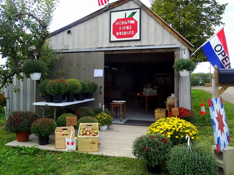 Farm photography at Monkton Ridge Orchard, North Ferrisburgh, Vermont.